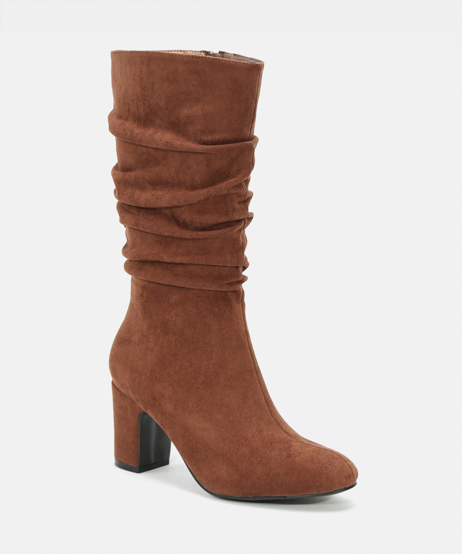 Botas cano slouchy image number null